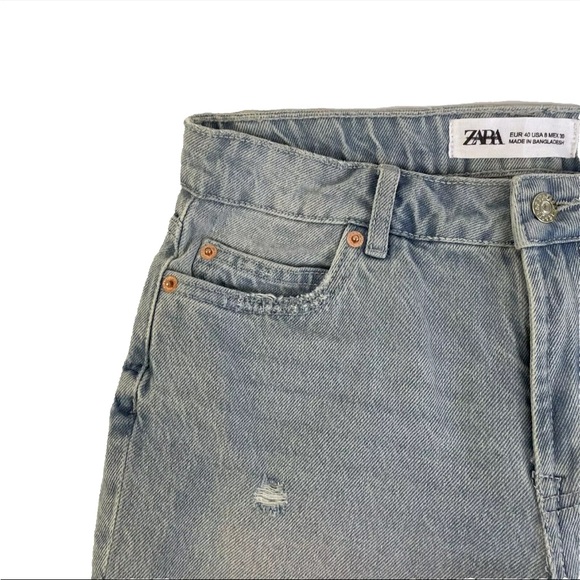 New Women’s Zara Cuffed Distressed Jean Shorts Sz 8 NWOT - Picture 3 of 8